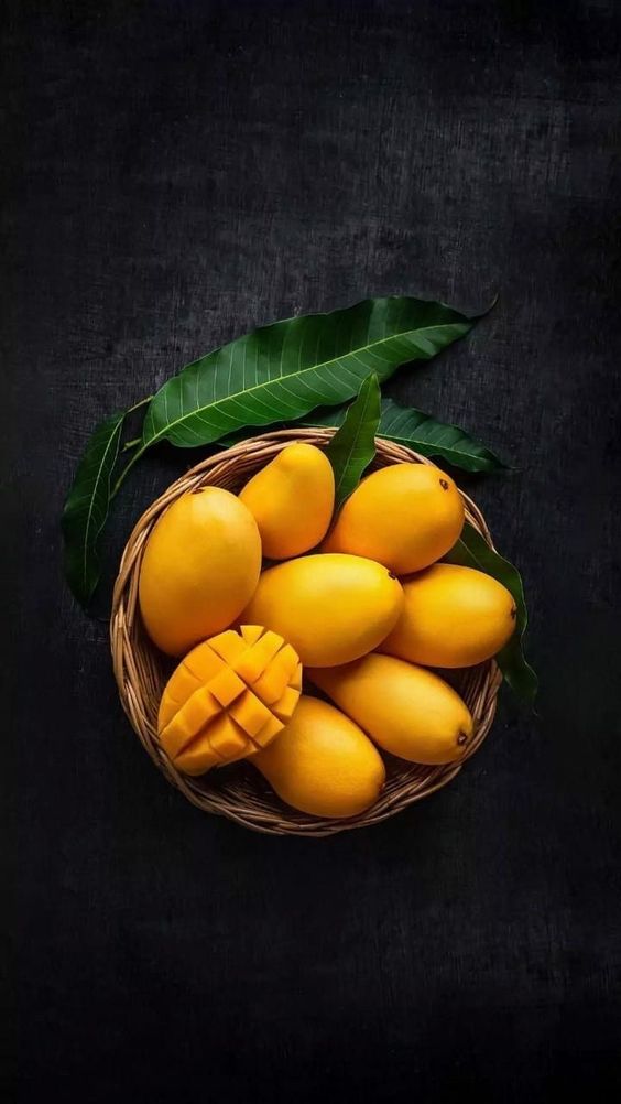 Momchipz Mango Chips - 85 Gr | Healthy & Very Delicious